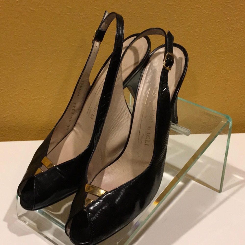 Bruno Magli cuban heel sling back peep toe sz9.5AA